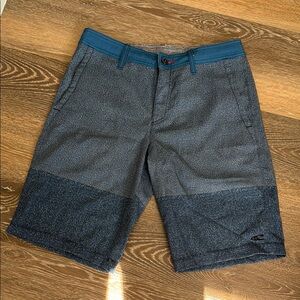 O’Neill Men's Gray and Blue Shorts. Size 30